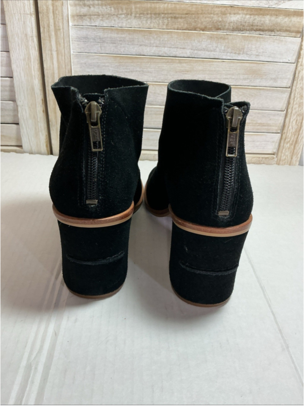UGG Black Suede Women's Heels Size 9.5 - Picture 6 of 9